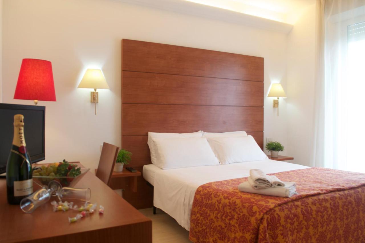Hotel Villa del Parco Rimini Esterno foto